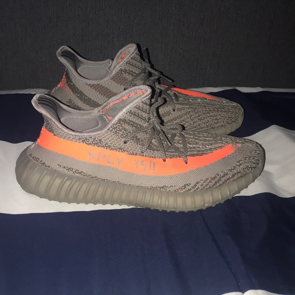 YEEZY BOOST 350 Beluga V2